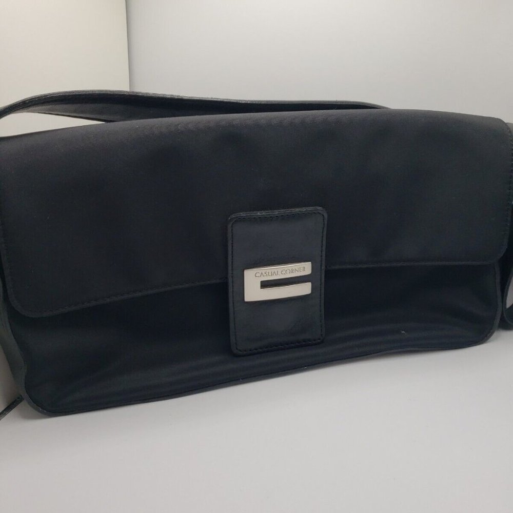 Casual Corner Women's Black Purse or Clutch